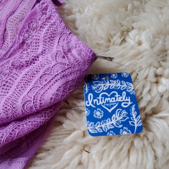 Intimatly Free People Lilac Clara Lace Tanga Bra - Picture 3 of 8